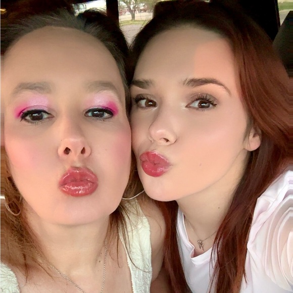 💖 Meet Your Posher 💖 - Picture 16 of 16